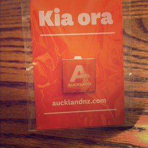 Kia Ora Auckland New Zealand🇳🇿 Orange Travel Pin Brooch Dainty Simple Jewelry